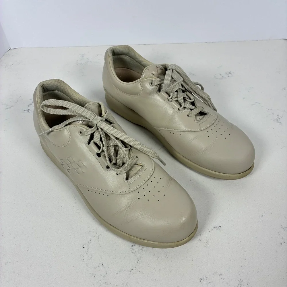 SAS Free Time Sneaker 10S Bone Leather Walking Tripad Comfor Orthopedic Nurse